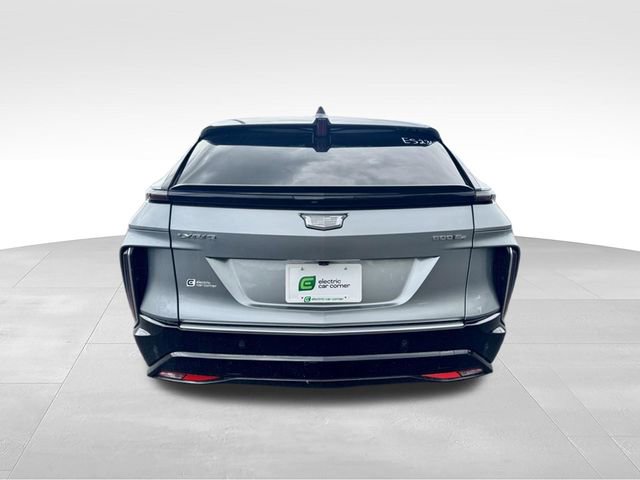 Used 2024 Cadillac Lyriq Tech AWD/4WD image 7
