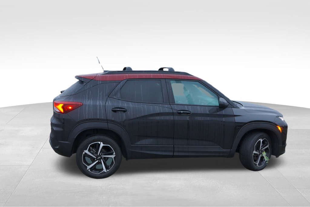 Used 2023 Chevrolet TrailBlazer RS AWD/4WD image 2