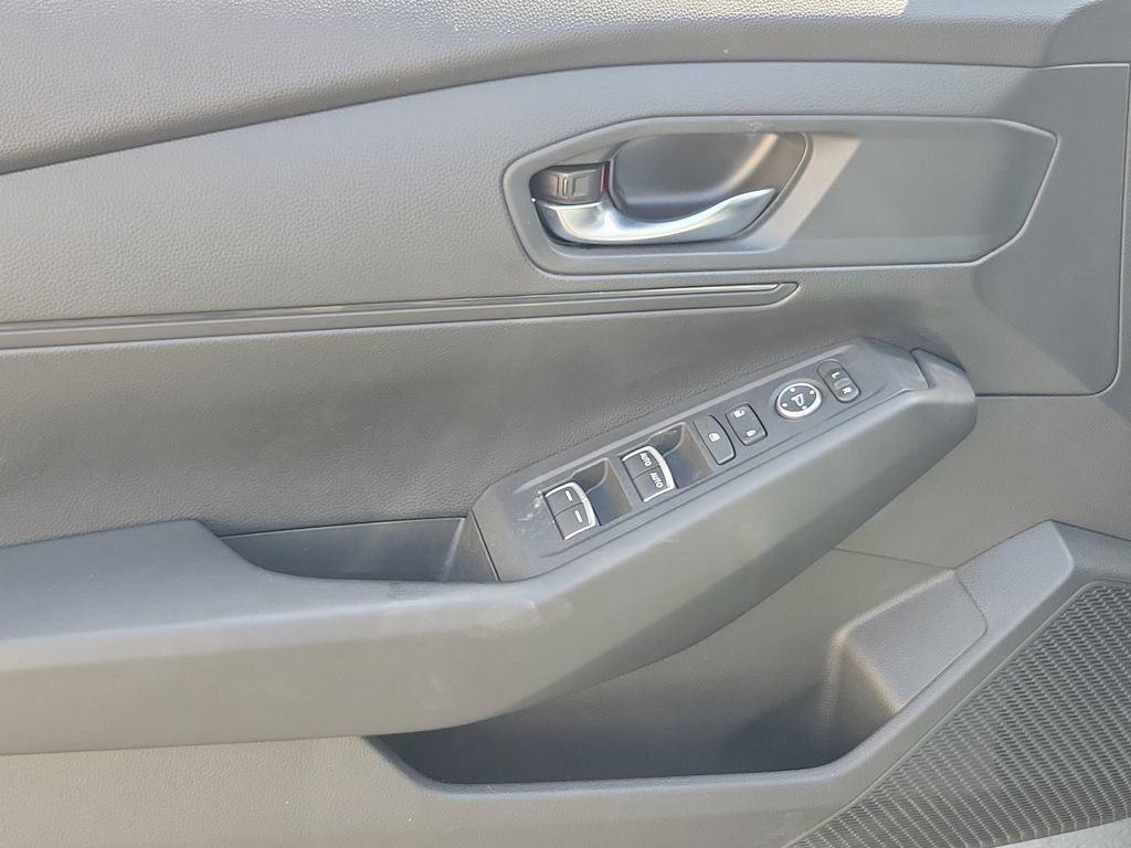 Certified 2023 Honda Accord LX image 18
