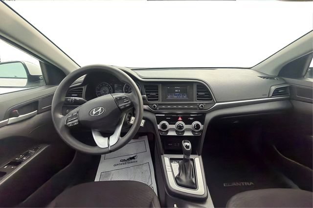 Used 2019 Hyundai Elantra SE w/ Cargo Package FWD image 23