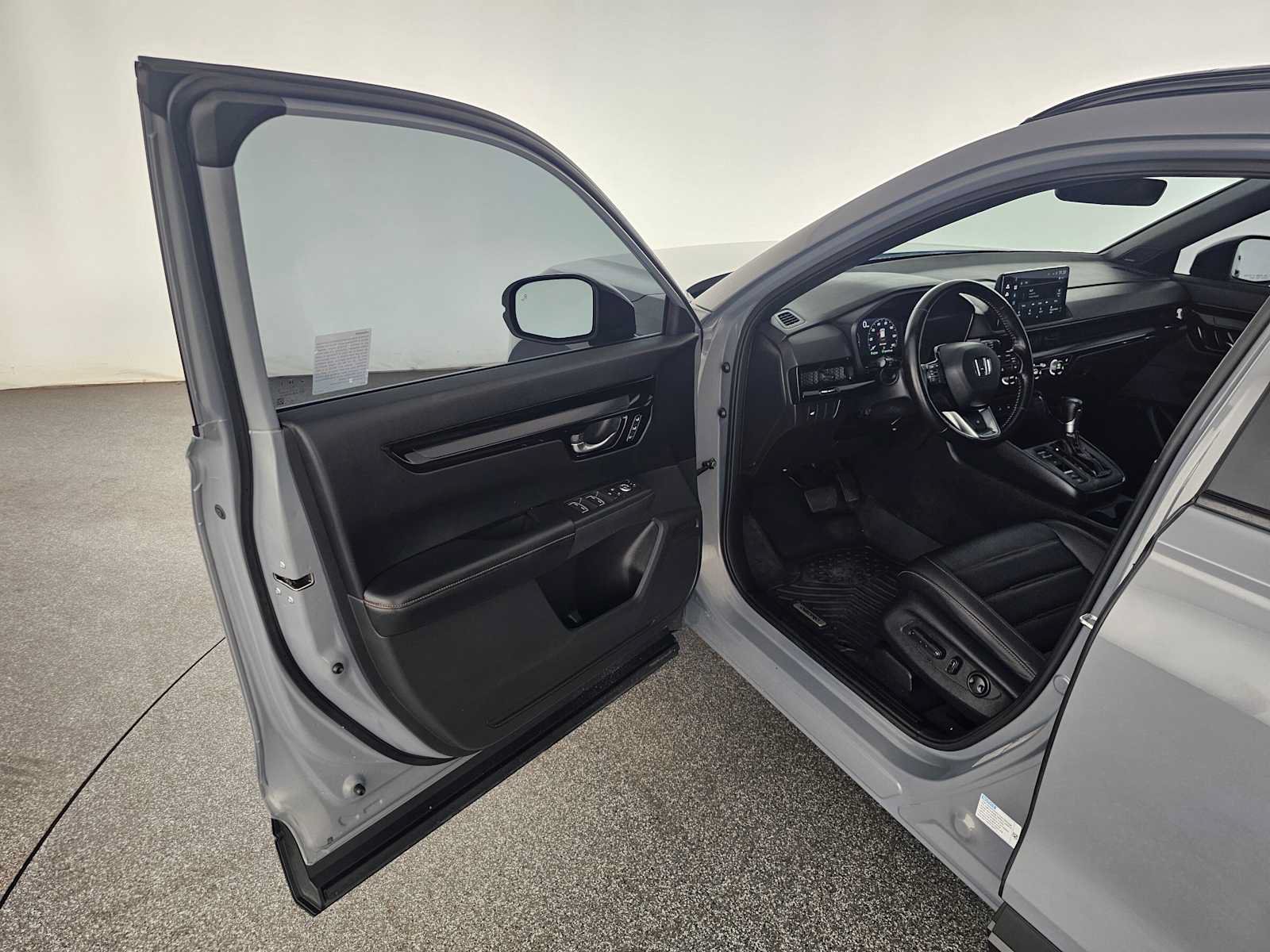 Used 2026 Honda CR-V Sport Touring image 19