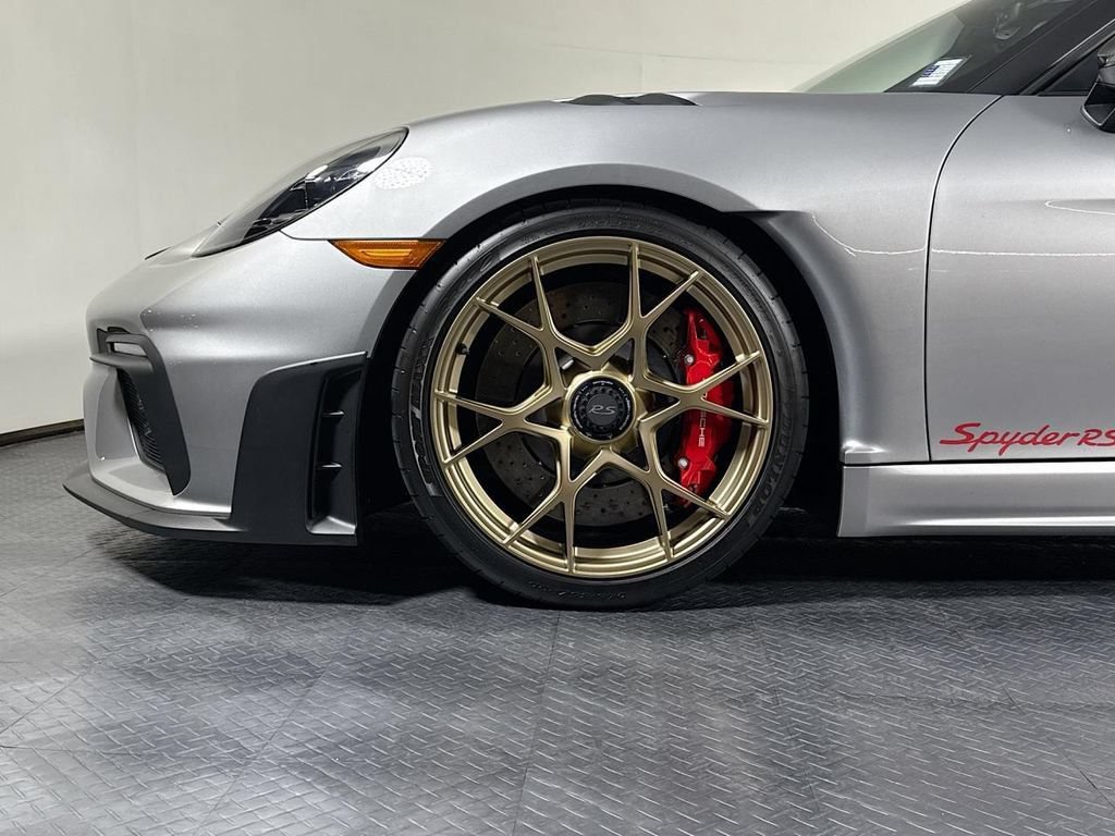 Certified 2025 Porsche 718 Boxster Spyder RS RWD image 29