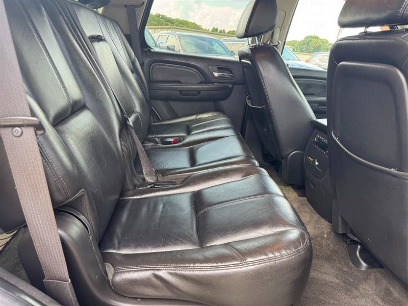 Used 2008 GMC Yukon Denali image 18