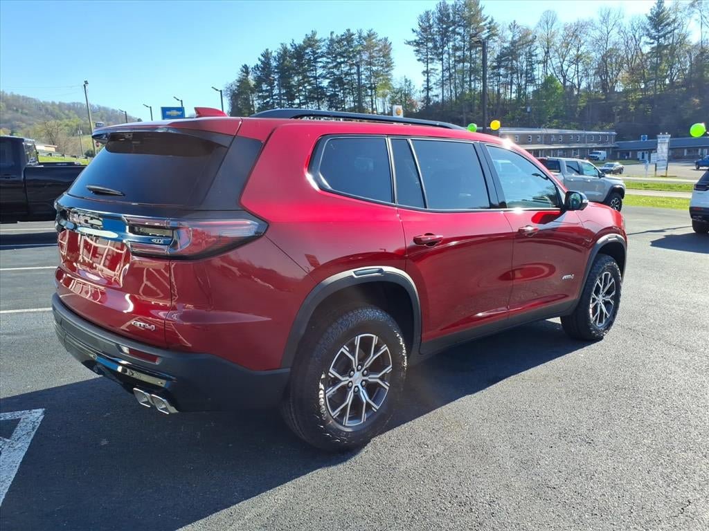 New 2026 GMC Acadia AT4 w/ Luxury Package AWD/4WD image 8