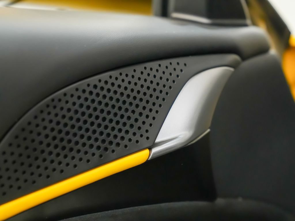 Used 2025 Ferrari Roma Spider image 19