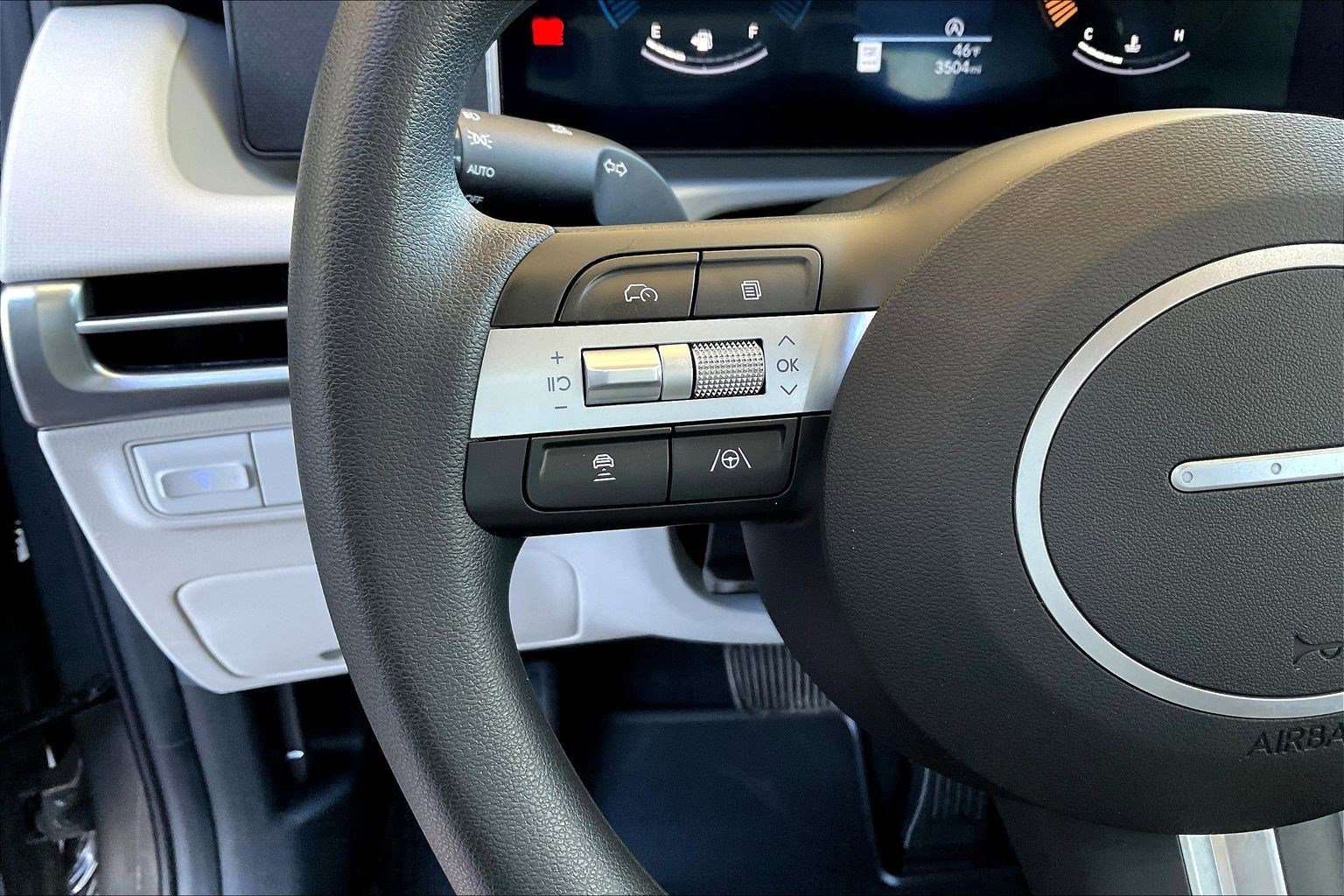 Used 2026 Hyundai Tucson SE image 11