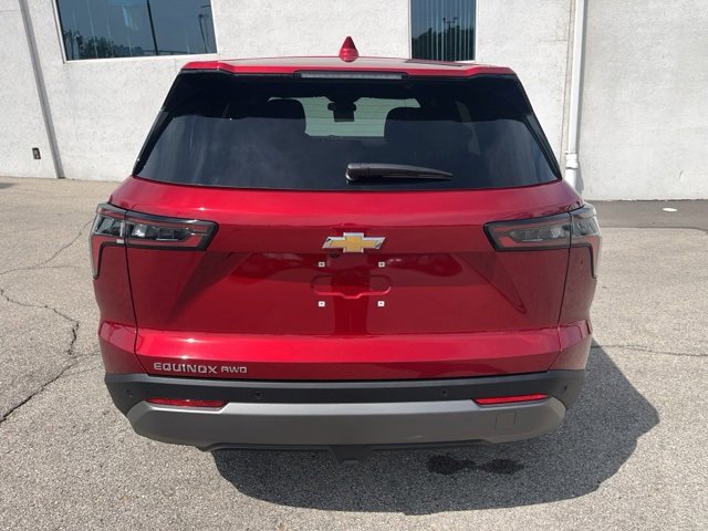 New 2026 Chevrolet Equinox LT w/ Convenience Package II image 4