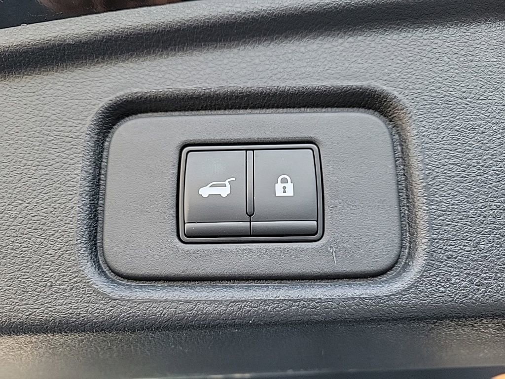 Used 2024 Nissan Pathfinder SL image 22