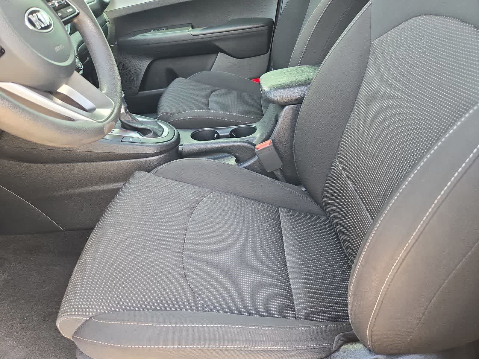 Used 2019 Kia Forte LXS FWD image 15