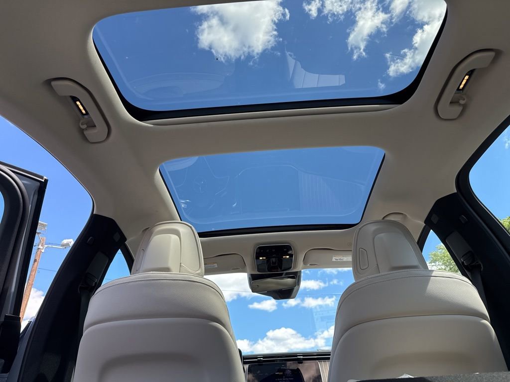 New 2026 Mercedes-Benz E 350 4MATIC Sedan image 30