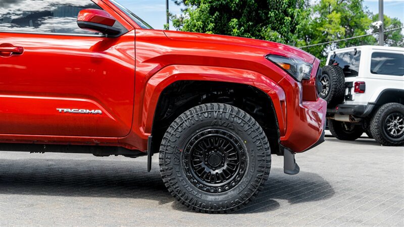 Used 2024 Toyota Tacoma SR5 AWD/4WD image 11