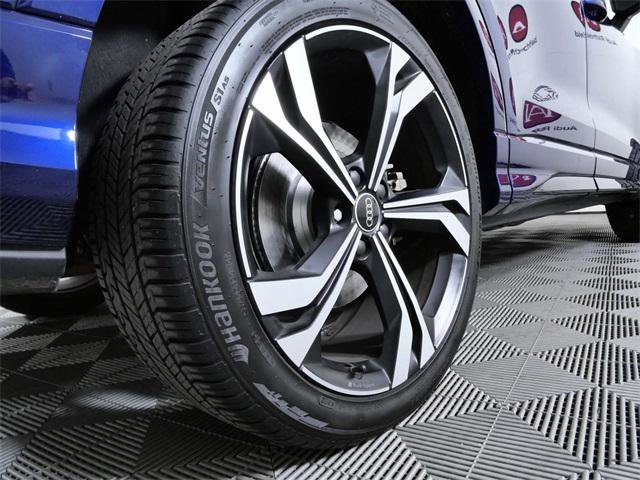 Used 2023 Audi Q3 2.0T Premium Plus w/ Premium Plus Package image 9