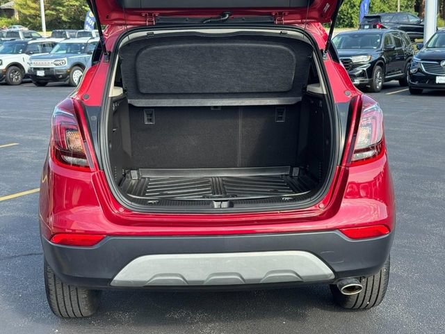 Used 2019 Buick Encore Sport Touring w/ Safety Package FWD image 5