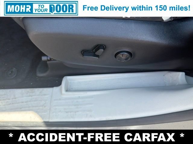 Used 2017 Chrysler Pacifica Touring-L Plus w/ Advanced Safetytec Group FWD image 14