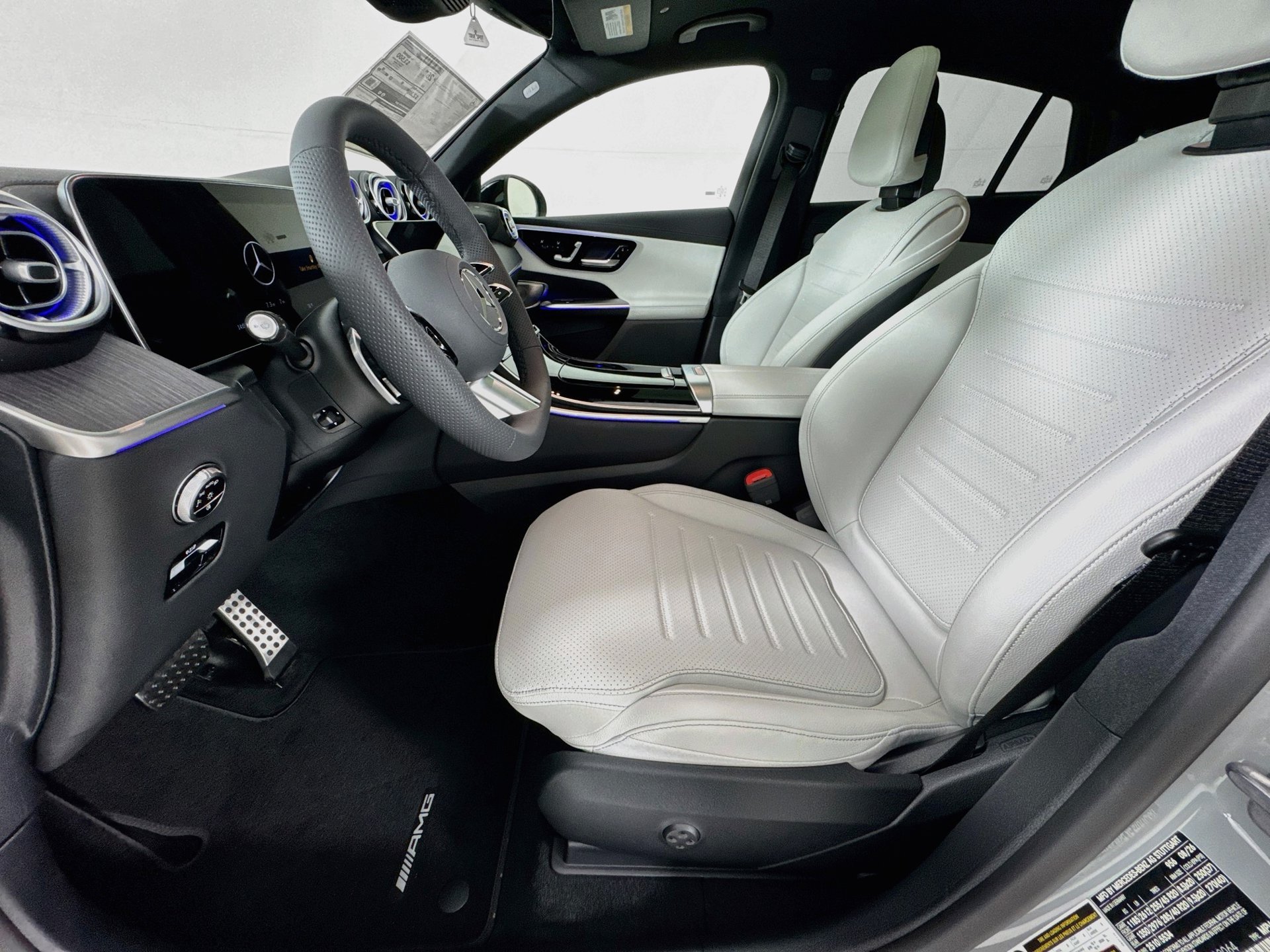 New 2027 Mercedes-Benz GLC 300 4MATIC image 23
