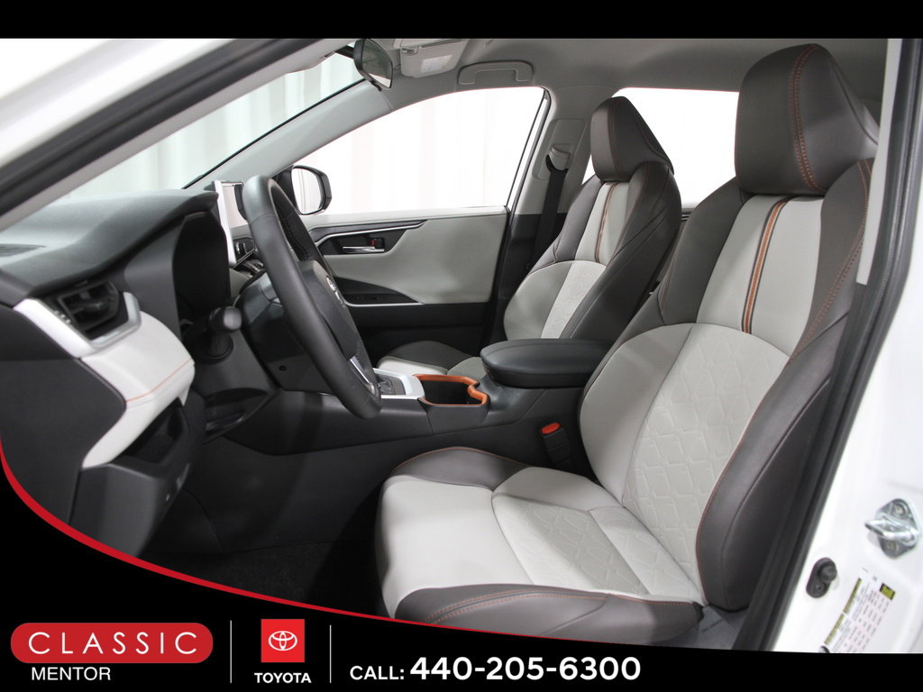 Used 2024 Toyota RAV4 Adventure image 5