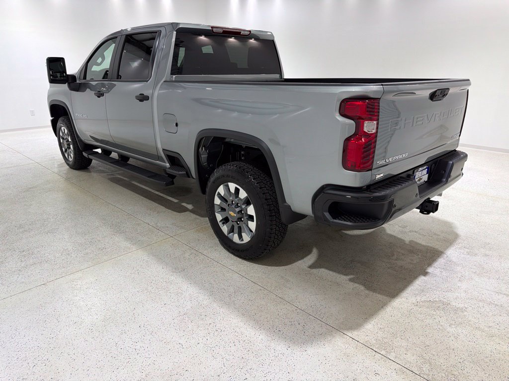 New 2026 Chevrolet Silverado 2500 Custom w/ Custom Value Package AWD/4WD image 3