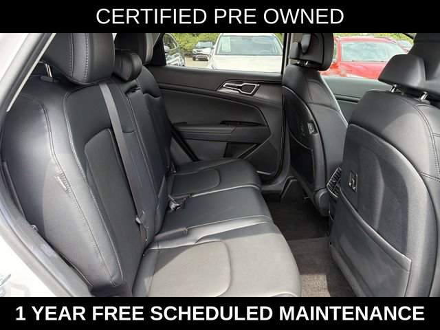 Used 2025 Kia Sportage EX FWD image 11