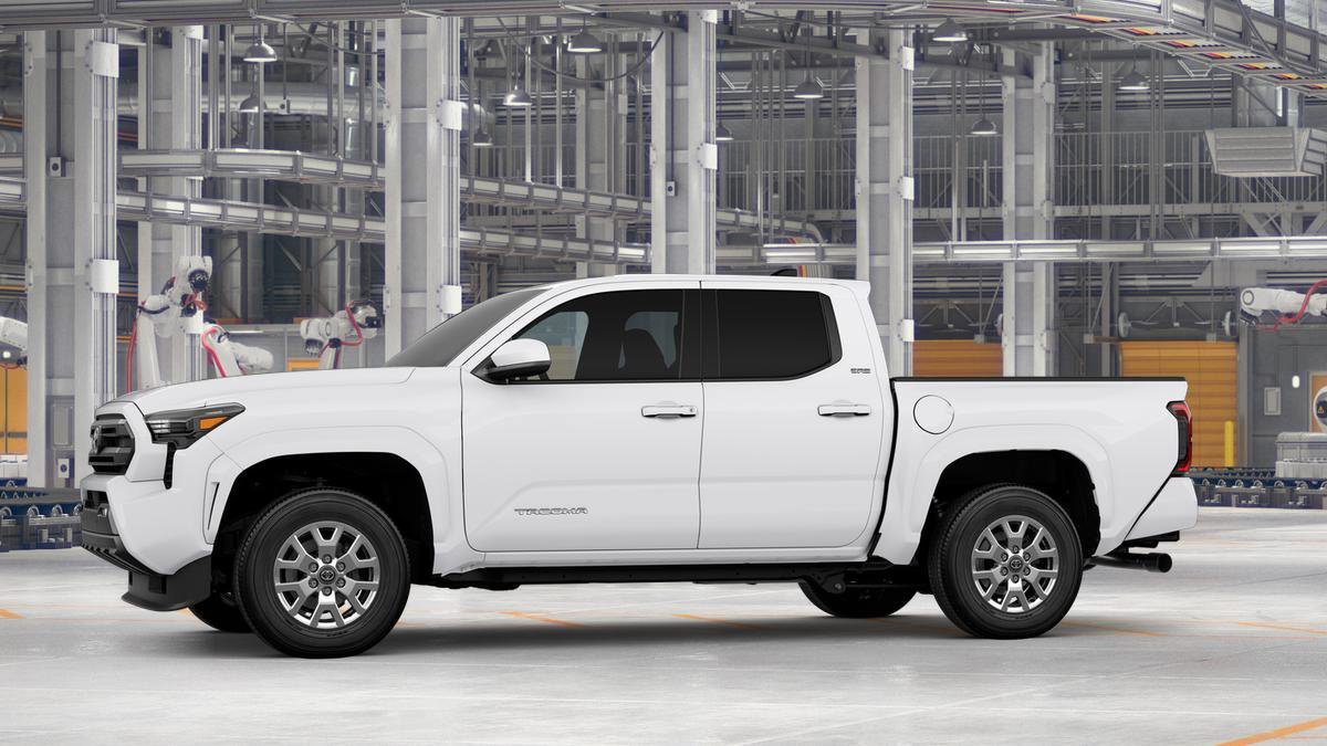 New 2026 Toyota Tacoma SR5 image 3