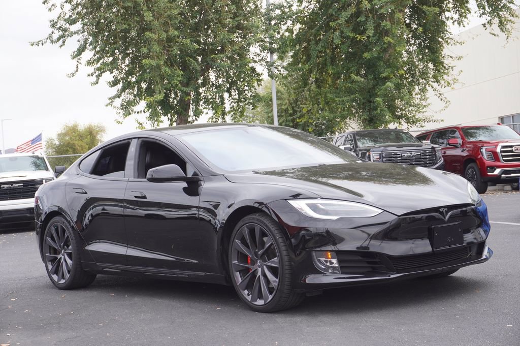 Used 2021 Tesla Model S Performance image 4
