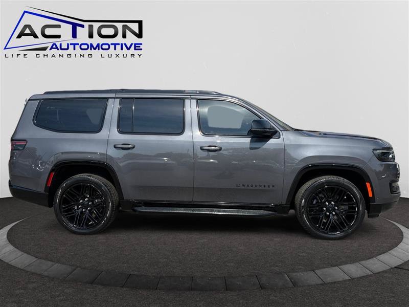 Used 2024 Jeep Wagoneer Series II AWD/4WD image 9