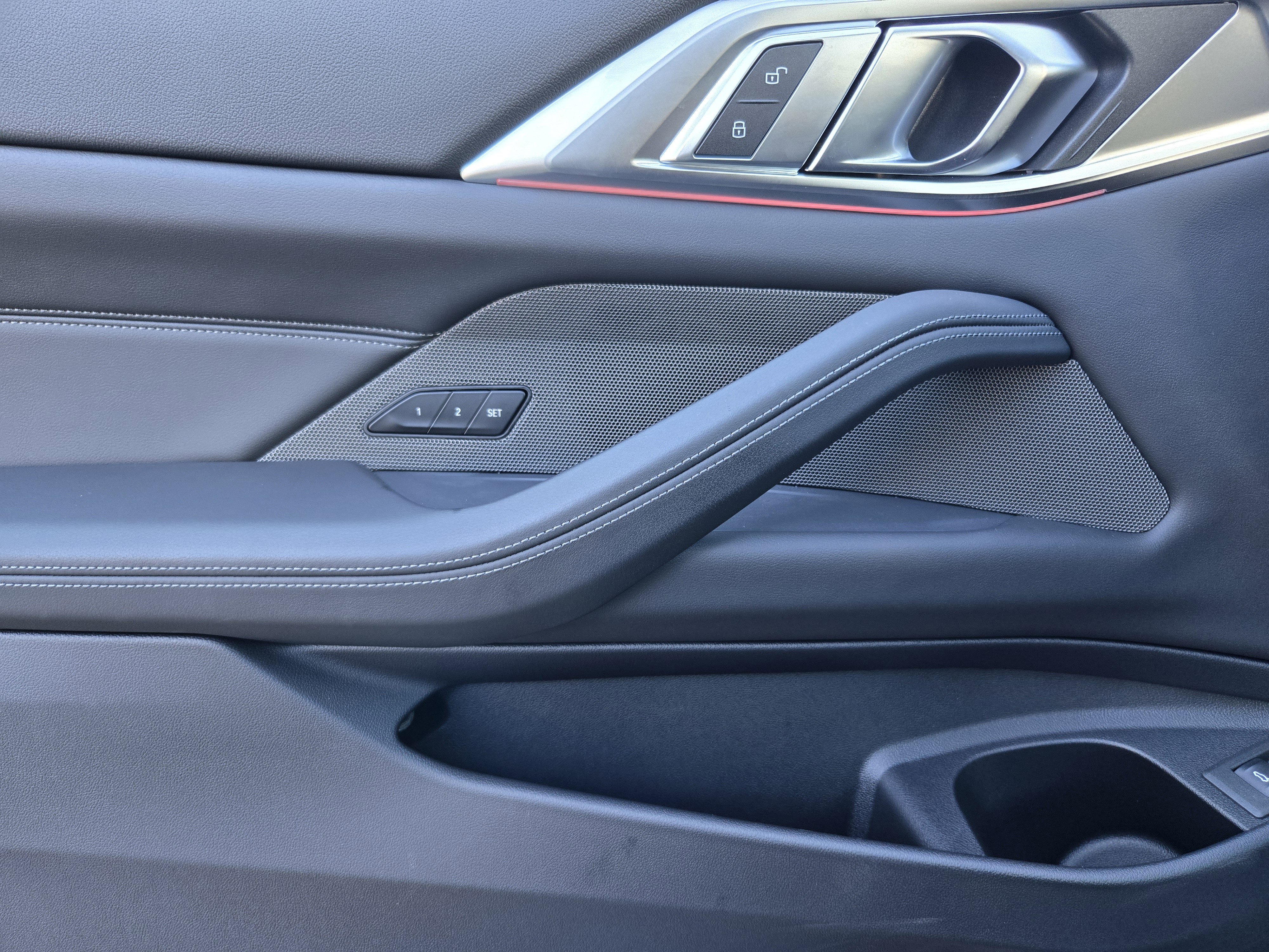 Used 2025 BMW M4 Competition w/ Executive Package image 17