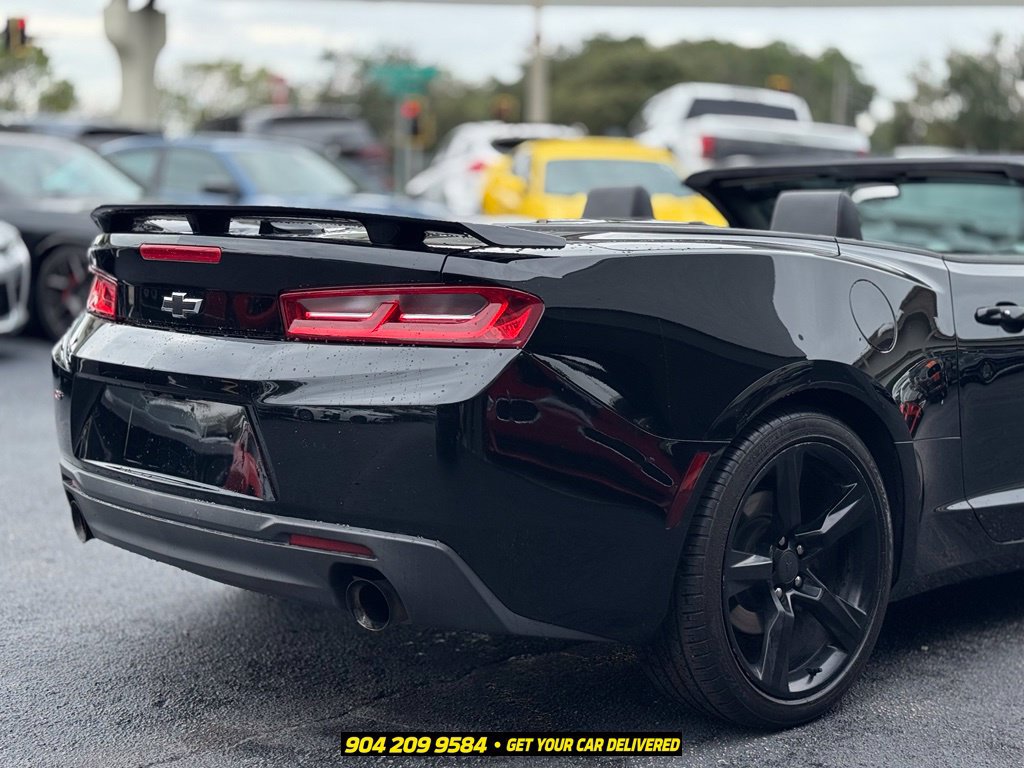 Used 2016 Chevrolet Camaro LT w/ RS Package RWD image 9