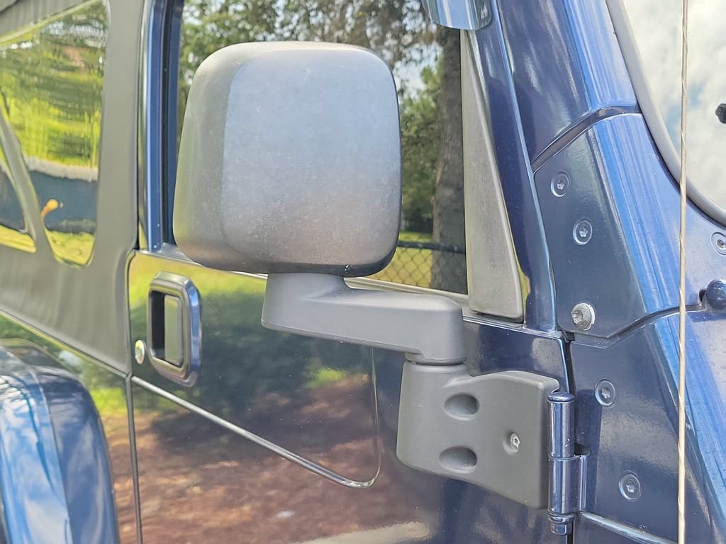 Used 2005 Jeep Wrangler Unlimited AWD/4WD image 14