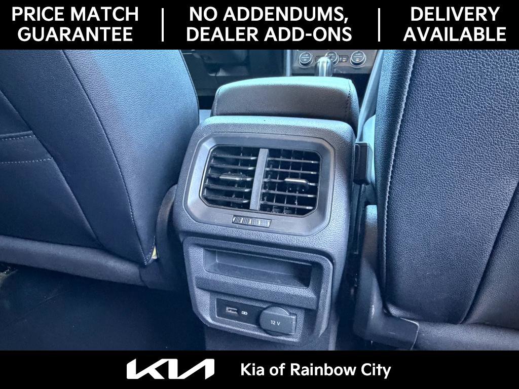 Used 2020 Volkswagen Tiguan SE image 23
