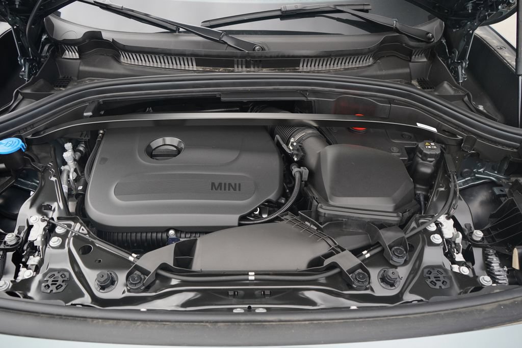 New 2027 MINI Cooper Countryman S w/ Comfort Package Max AWD/4WD image 13