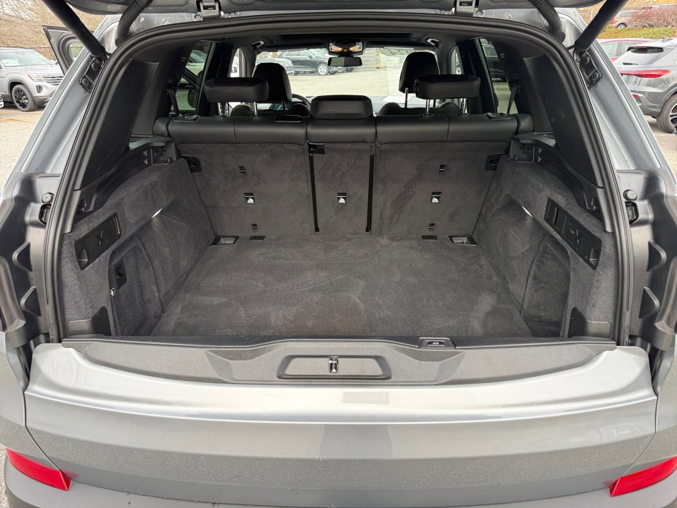 Used 2024 BMW X5 xDrive40i w/ Premium Package image 15