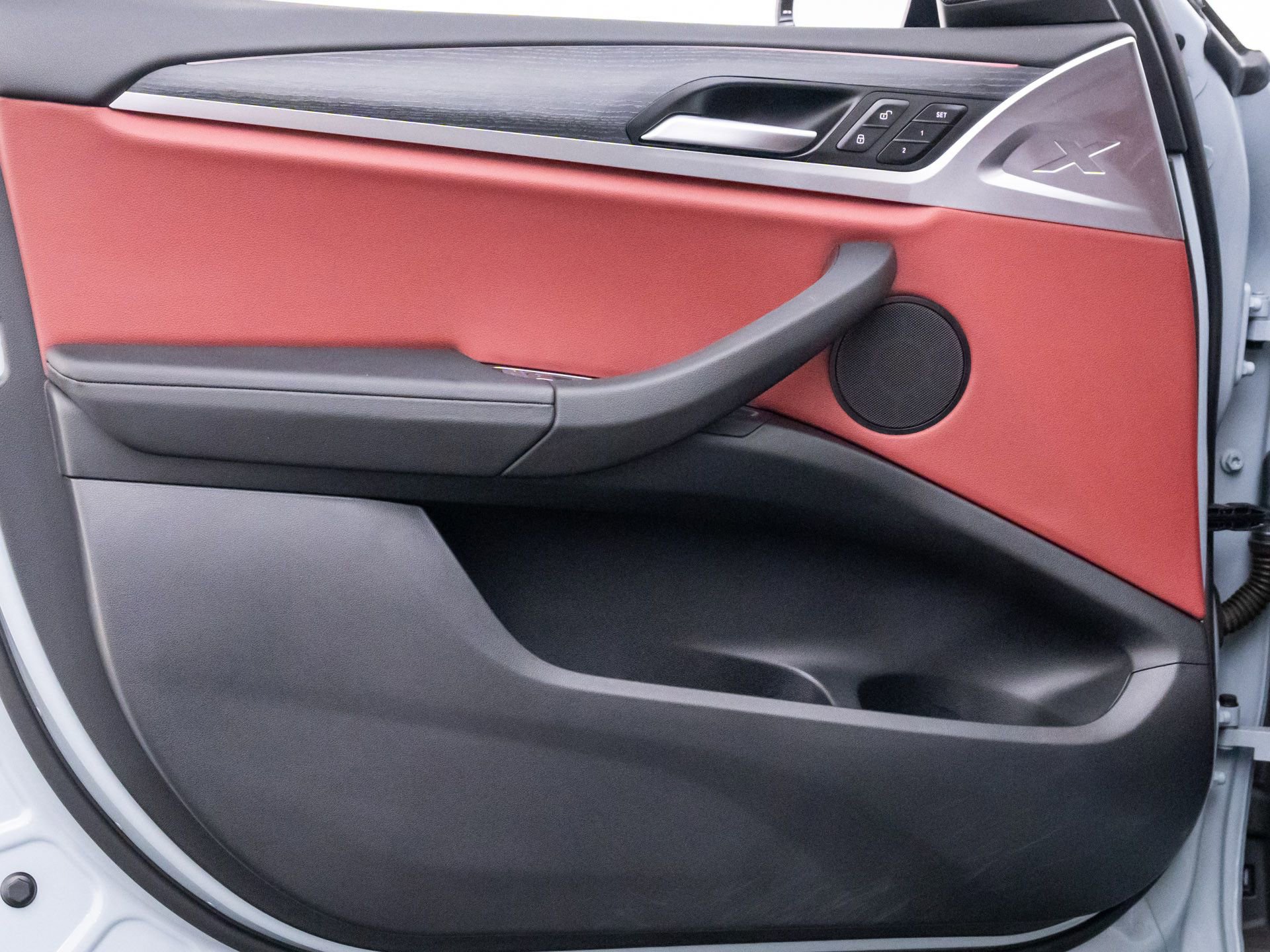 Certified 2024 BMW X3 xDrive30i w/ Premium Package w/ZPA image 13