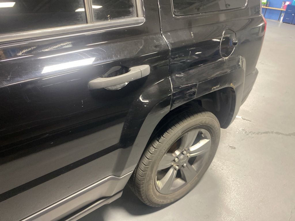 Used 2017 Jeep Patriot Sport FWD image 26