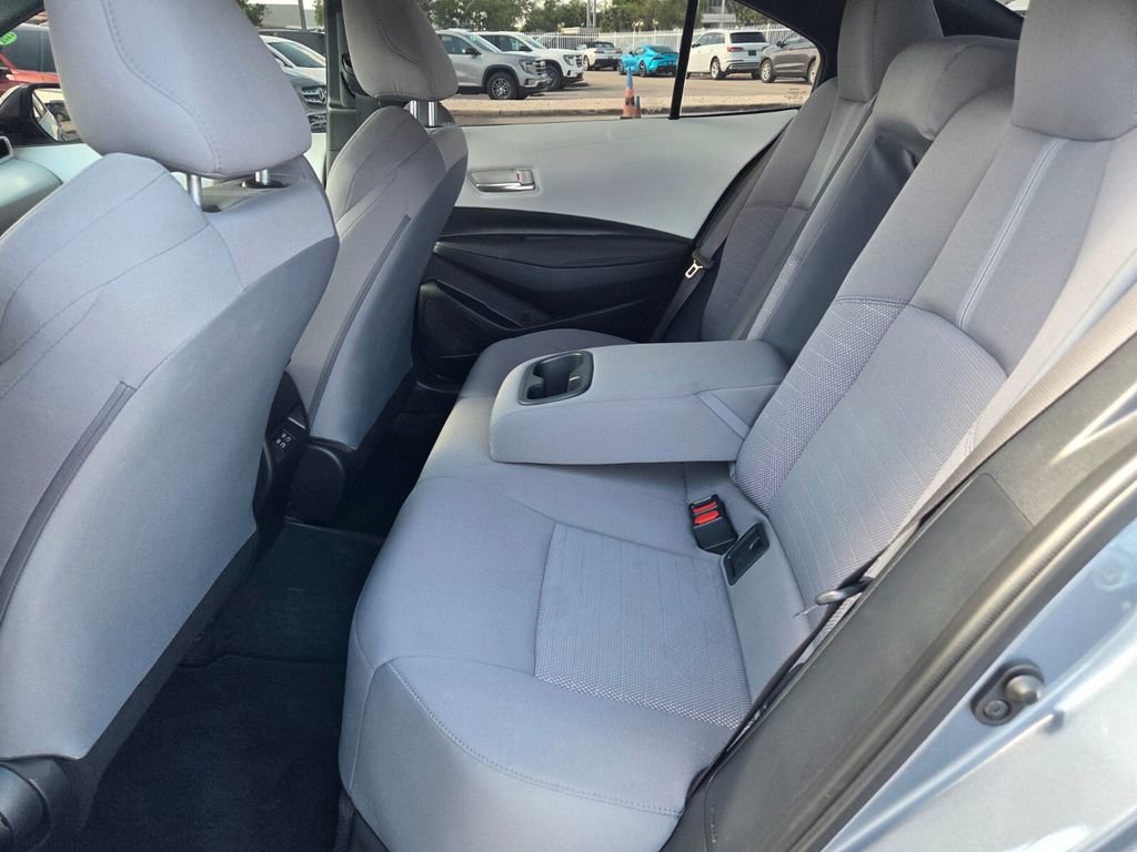 Used 2024 Toyota Corolla SE image 6