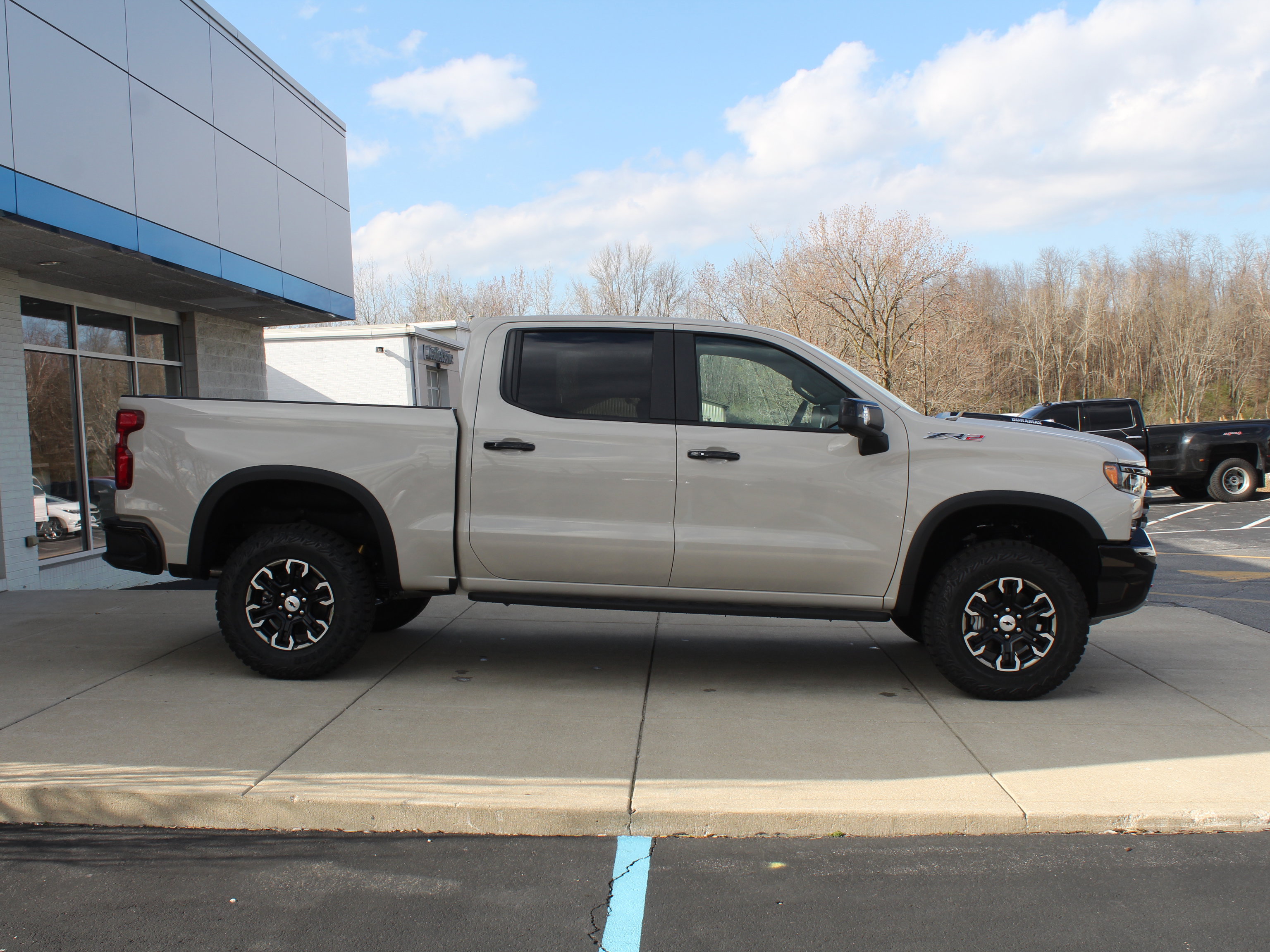 New 2026 Chevrolet Silverado 1500 ZR2 AWD/4WD image 3