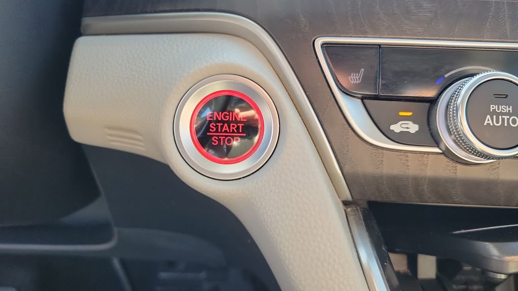 Used 2018 Honda Accord EX-L image 29