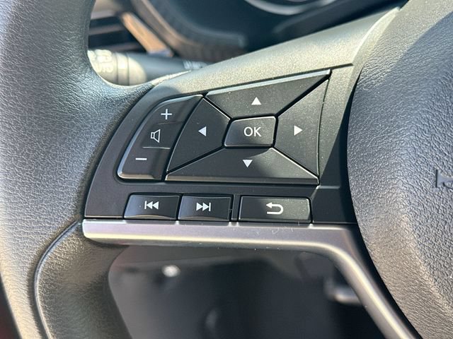 Used 2024 Nissan Sentra SV FWD image 40