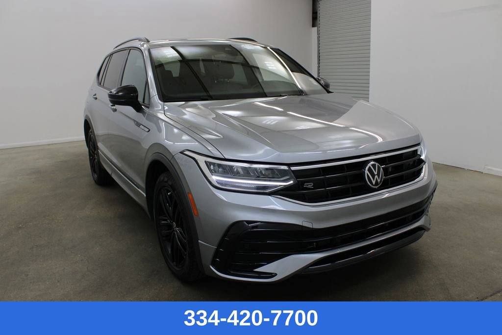 Used 2022 Volkswagen Tiguan SE R-Line image 5