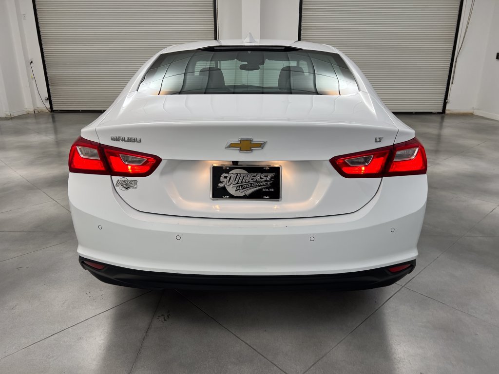 Used 2025 Chevrolet Malibu LT FWD image 8
