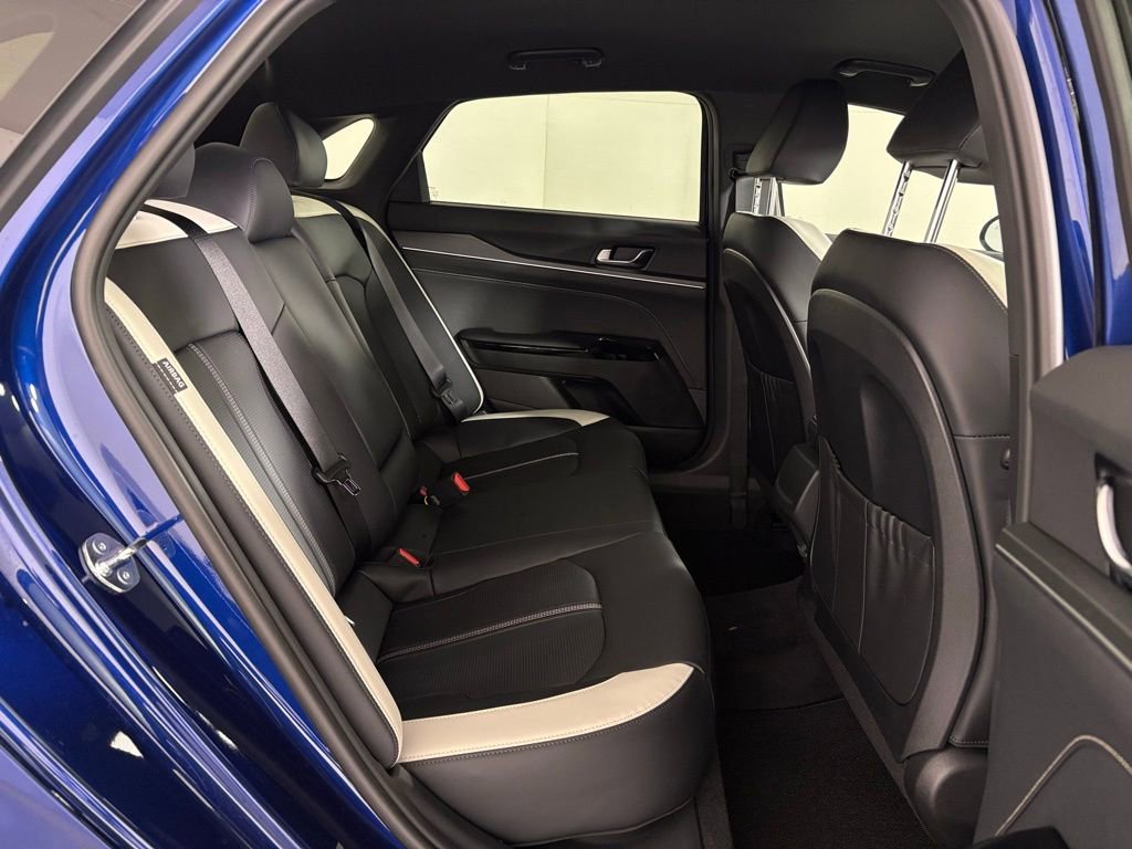 New 2026 Kia K5 GT-Line image 43