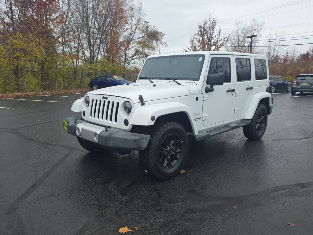 Used 2014 Jeep Wrangler Unlimited Sahara w/ Connectivity Group image 3