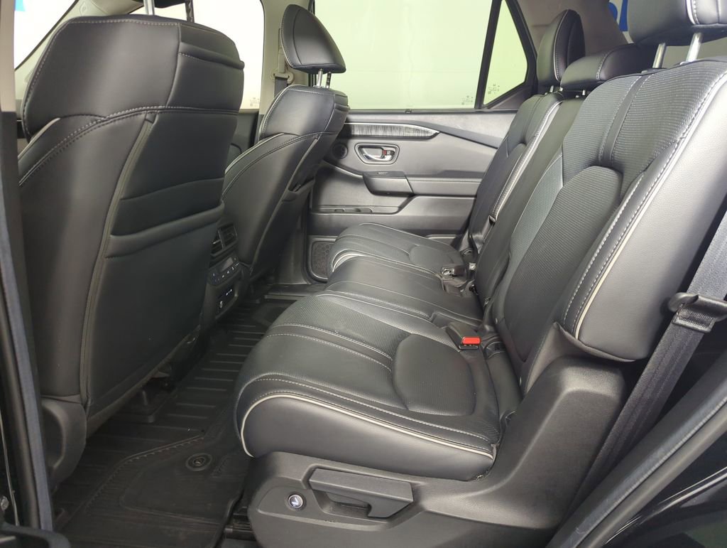 Certified 2024 Honda Pilot Elite image 21