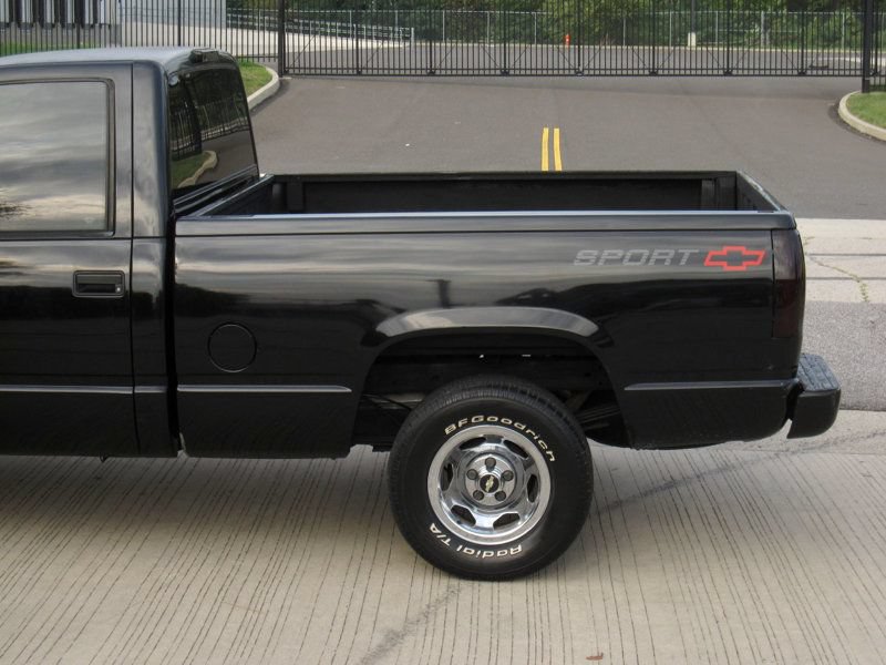 Used 1995 Chevrolet Silverado 1500 2WD Regular Cab image 9