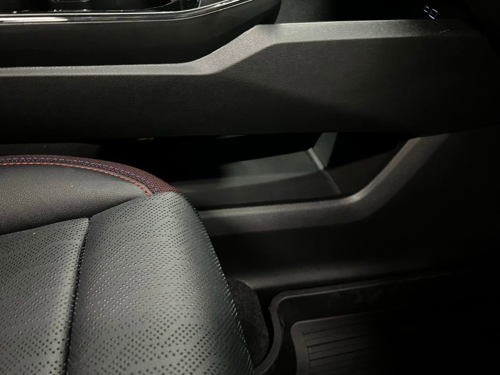 New 2026 Chevrolet Equinox RS w/ Convenience Package III image 44