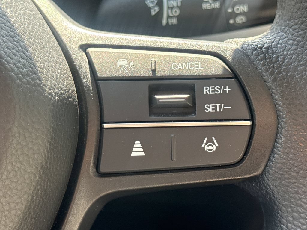 Certified 2024 Honda HR-V LX image 29