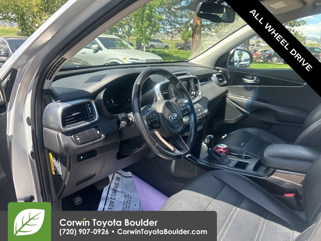 Used 2017 Kia Sorento EX AWD/4WD image 24