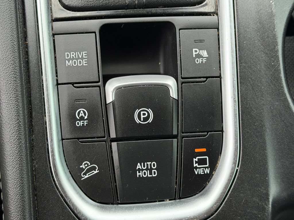 Used 2019 Hyundai Santa Fe AWD image 22