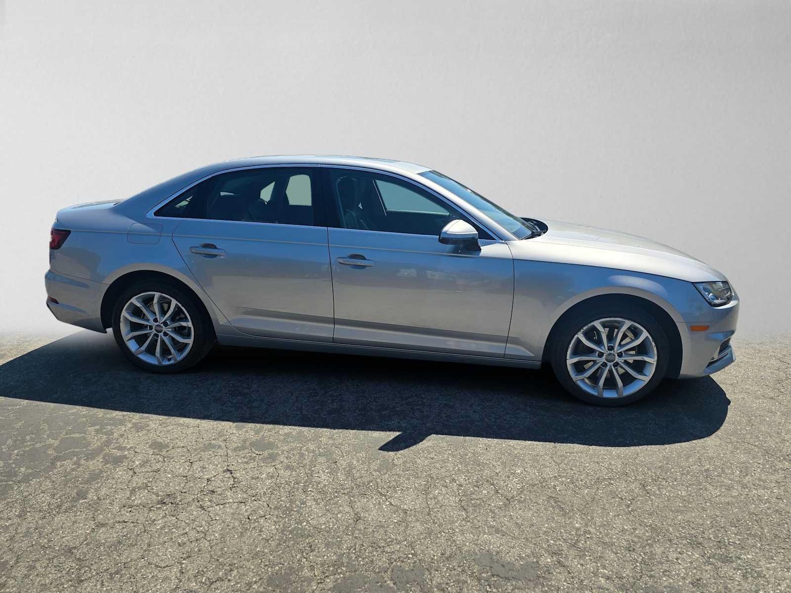 Used 2019 Audi A4 2.0T Premium w/ Convenience Package FWD image 6