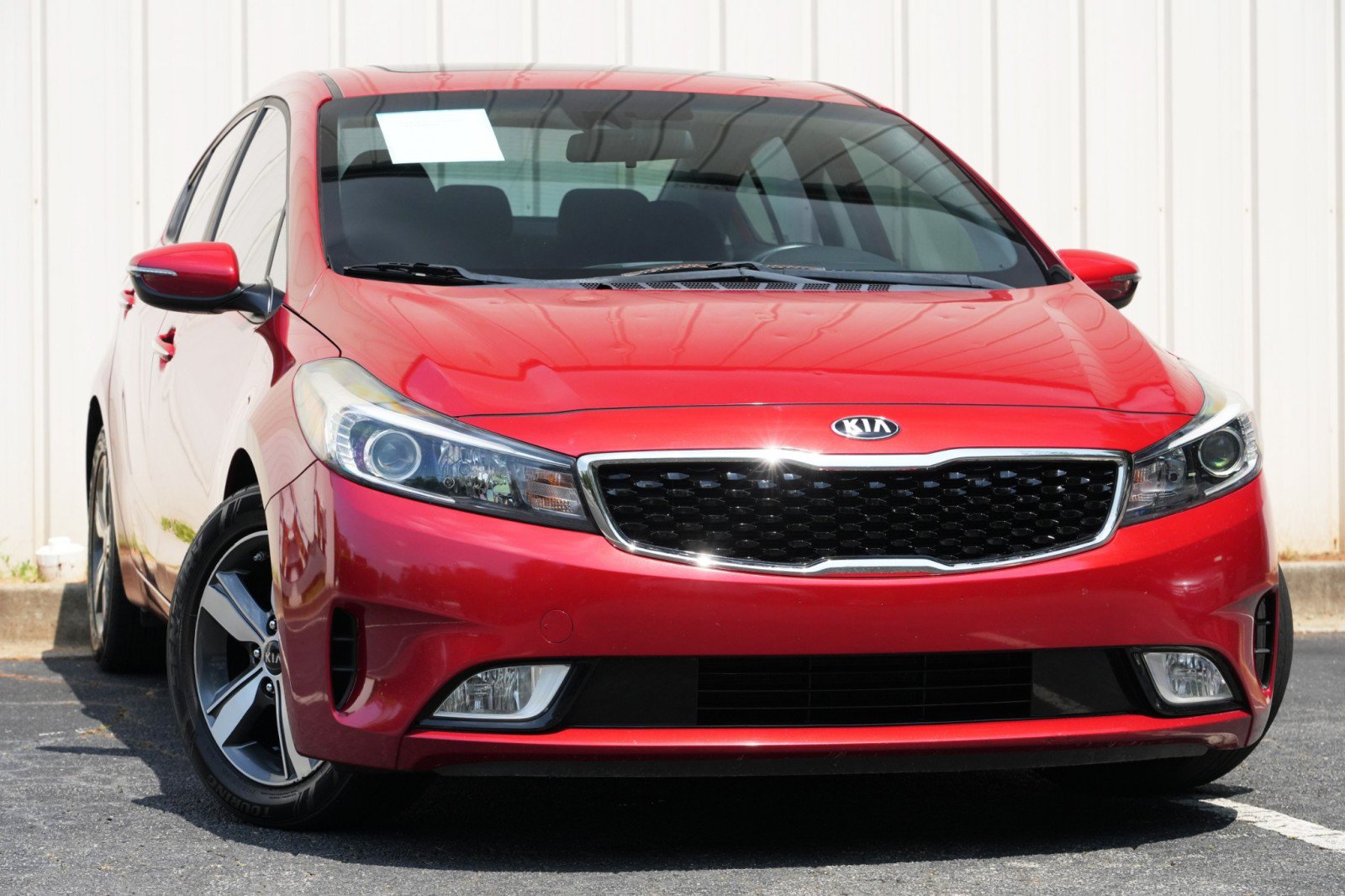 Used 2018 Kia Forte S w/ S Technology Plus Package FWD image 2