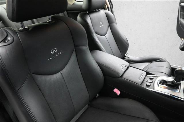 Used 2014 INFINITI Q60 AWD Coupe w/ Premium Package image 26